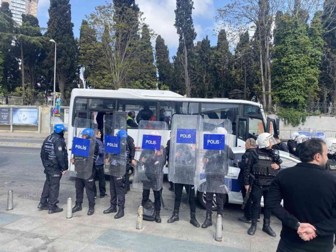 Mecidiyeköy’den Taksim’e Yürümek İsteyen Eylemcilere Müdahale