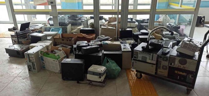 Atık Durumdaki Elektronik Eşyalar Eğitime Kazandırılıyor