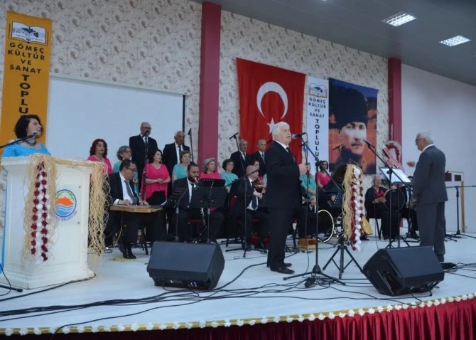 Gömeç’te Türk Sanat Müziği Konseri