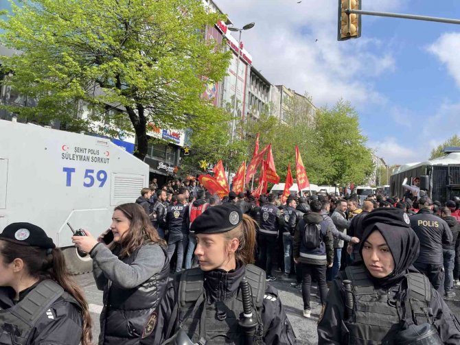 Beşiktaş’tan Taksim’e Yürümek İsteyen Göstericilere Müdahale