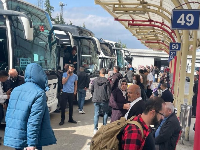 Terminalde Bayram Yoğunluğu Yaşanıyor