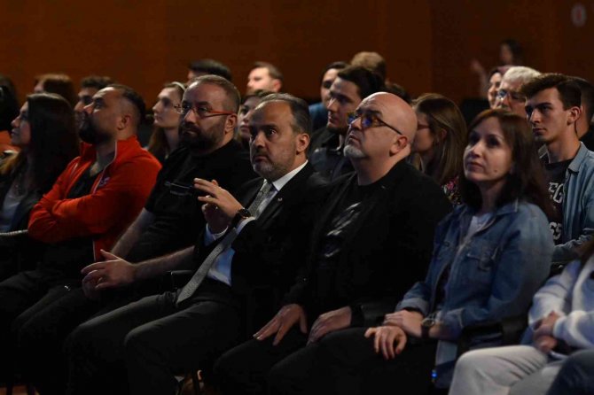 Sinemada Metaverse İle Türkiye’de Bir İlk