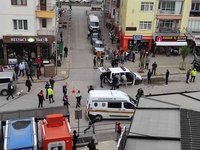 Beylik Tabancasından Çıkan Kurşunla Vurulan Polis Memuru Hayatını Kaybetti