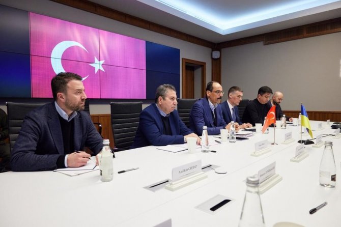 Cumhurbaşkanlığı Sözcüsü Kalın’dan Kiev’e Ziyaret
