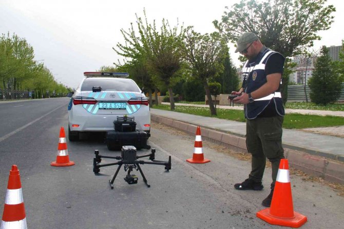 Elazığ’da Bayram Öncesi Drone Destekli Trafik Denetimi