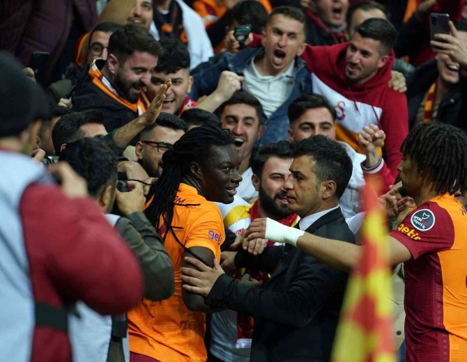 Bafetimbi Gomis Gol Sayısını 7’ye Çıkardı