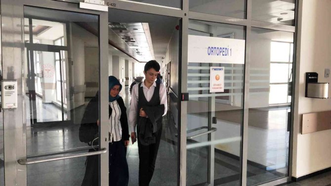 Kazada Aldığı Yaralar Sayesinde Fark Etti: Bakın Vücudu Ne Haldeydi