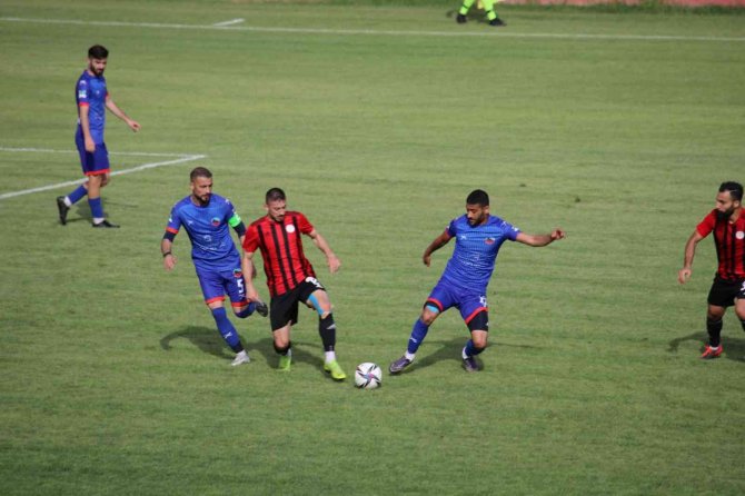 Karbel Karaköprü Belediyespor: 2 - Mardin 1969 Spor:0