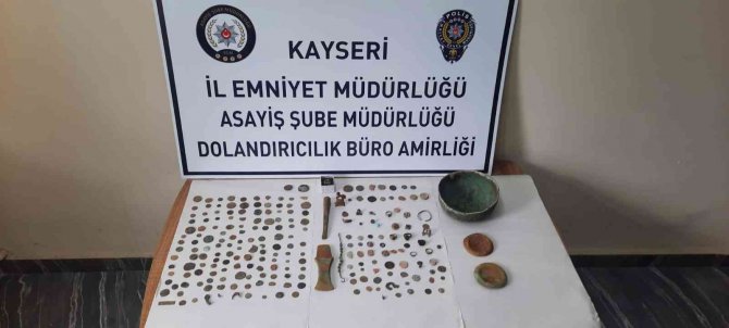 Tarihi Eserleri Güven Timlerinden Kaçıramadılar