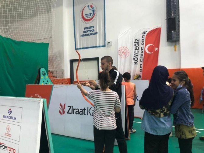 Köyceğiz’de Öğrenciler Geleneksel Spor Oyunları İle Tanıştı