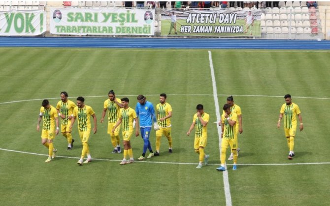 Tff 3. Lig: Osmaniyespor Fk: 3 - 1954 Kelkit Belediyespor: 1
