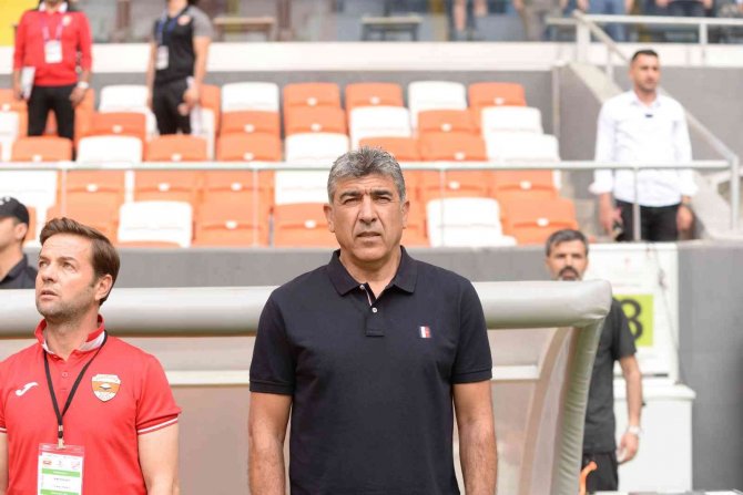 Spor Toto 1. Lig: Adanaspor Aş: 1 - Boluspor: 1 (İ̇lk Yarı)
