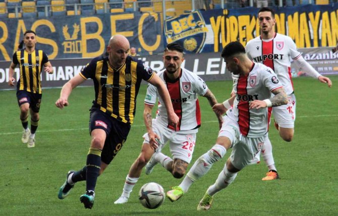 Spor Toto 1. Lig: Mke Ankaragücü: 0 - Y. Samsunspor: 0