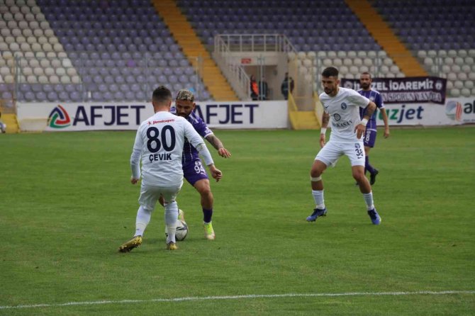 Tff 2. Lig: Afyonspor: 4 - Sarıyer: 2