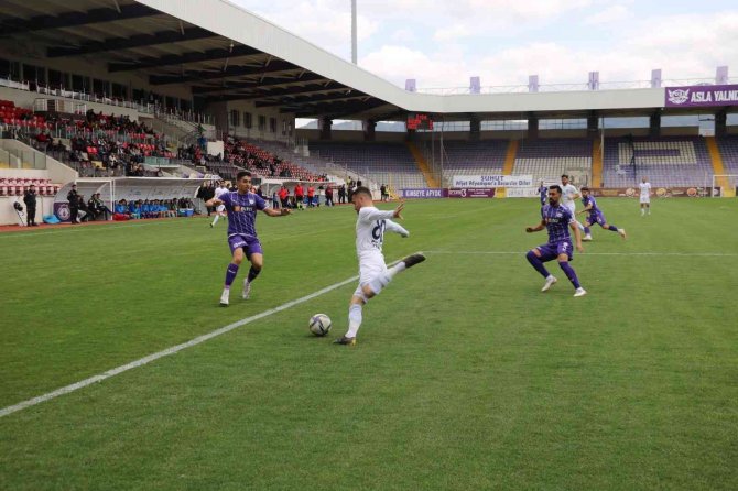 Tff 2. Lig: Afyonspor: 4 - Sarıyer: 2