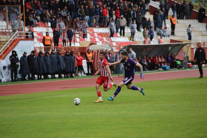 Gümüşhanespor Evinde 3-0 Kazandı