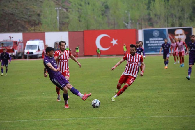 Gümüşhanespor Evinde 3-0 Kazandı