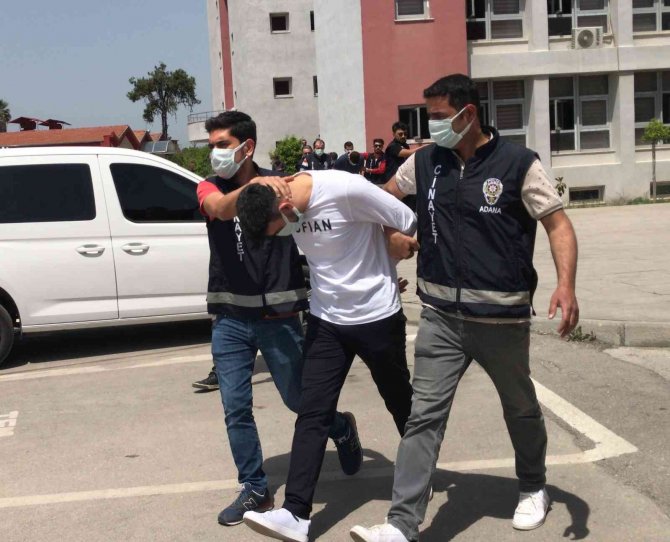 Otoparkta 22 Yaşındaki Gencin Öldürüldüğü Pusuda 3 Tutuklama