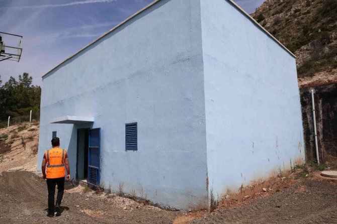 Nallıhan 30 Yıl Sonra Temiz Ve Sağlıklı Suya Kavuştu: Asbestli Borular Yenilendi