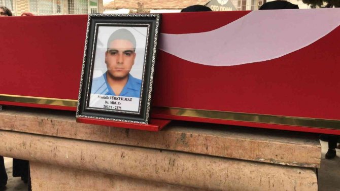 Birliğinde Vefat Eden Asker Memleketinde Son Yolculuğuna Uğurlandı