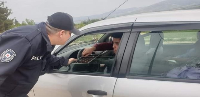 Trafik Polislerinden ‘Bayram Şekerli’ Denetim