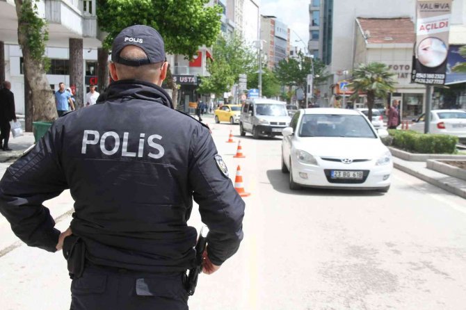 Elazığ’da Bayramın İlk Gününde Asayiş Uygulaması Gerçekleştirildi