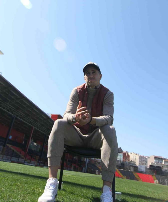 Aleksandar Pesic: "Odak Noktam Her Zaman Futbol Oldu"