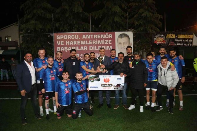 Gölcük Belediyesi 21. Geleneksel Futbol Şöleni’nde Şampiyon Belli Oldu