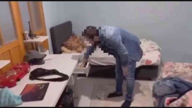 İ̇zmir’de Ramazan Bayramı Öncesi Uyuşturucu Tacirlerine Darbe: 38 Tutuklama