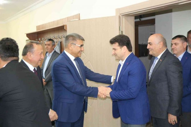 İ̇l Protokolünün Pandemi Sonrası İlk Bayramlaşması
