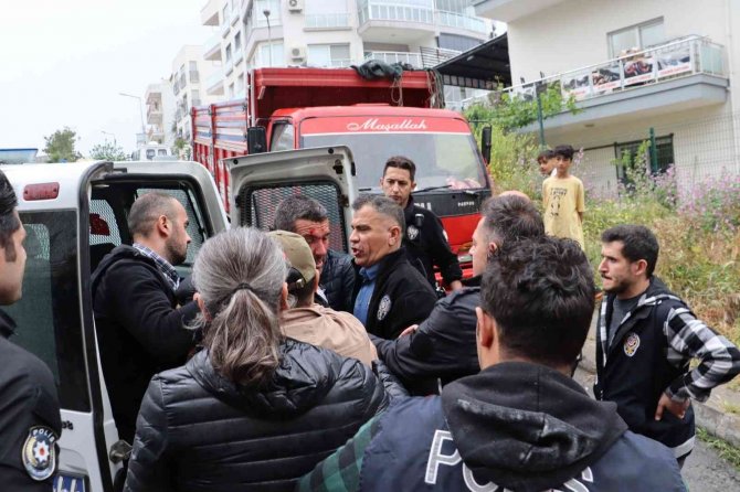 Alkollü Sürücü Yardıma Gelen Polislere Saldırdı