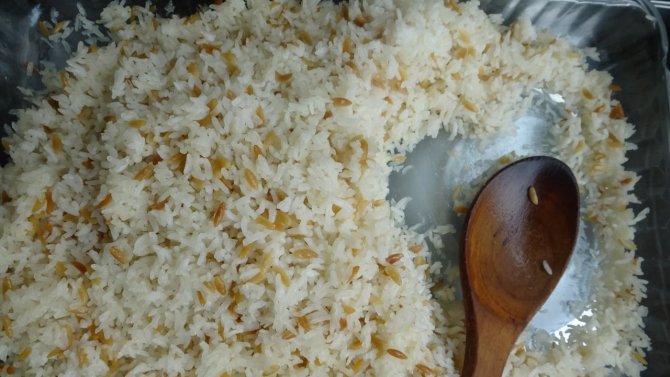 Uzmanlar Uyarıyor: Bayramda Öğünlere Azar Azar Başlayın