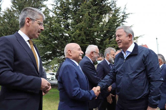 Bakan Akar: “Irak Ve Suriye’nin Kuzeyinde Tek Amacımız Var O Da Teröristle Mücadele Etmek”