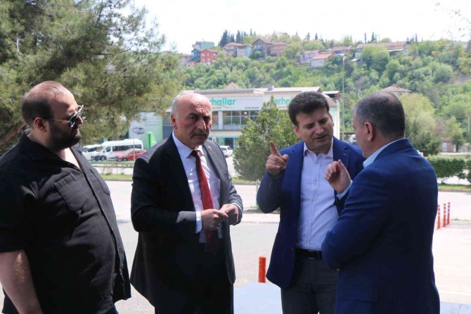 Bilim Kurulu Üyesi Prof. Dr. Yiyit: “10 Güne Kadar Kalan Kısıtlamalar Kalkacak”