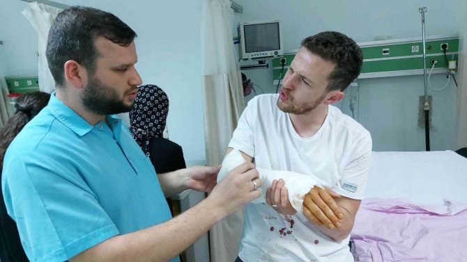 Ankara’dan Bayram İçin Geldiği Samsun’da Sokak Köpeğinin Saldırısına Uğradı