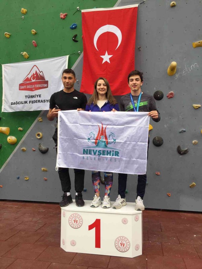 Mustafa Sacit Sümer, Küçükler A-b Erkekler Kategorisinde Türkiye Şampiyonu Oldu