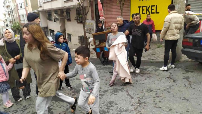 Bağcılar’da Yangına Uykuda Yakalandılar