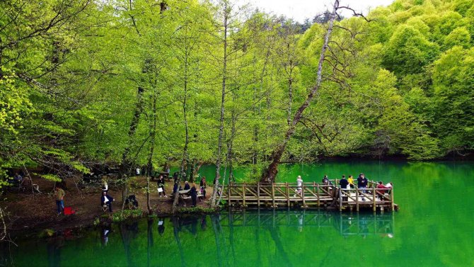 Yedigöller Milli Parkı, Bayram Tatilinde Ziyaretçilere Keyifli Anlar Yaşattı