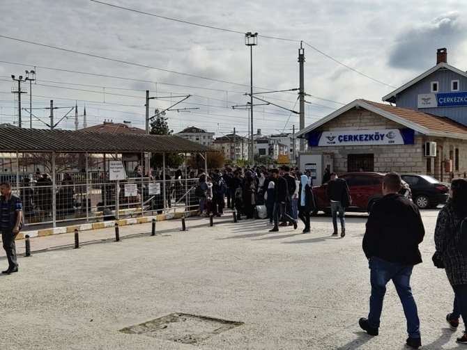 Tren Yolculuğuna Talepler Yüzde 200 Arttı