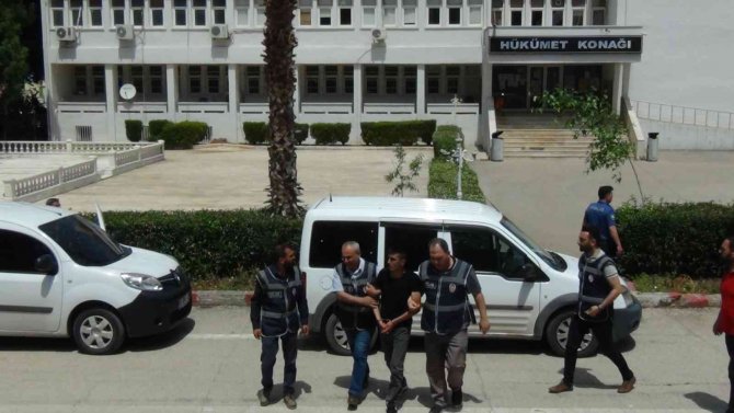 Cinayet Zanlısı Adliyeye Sevk Edildi
