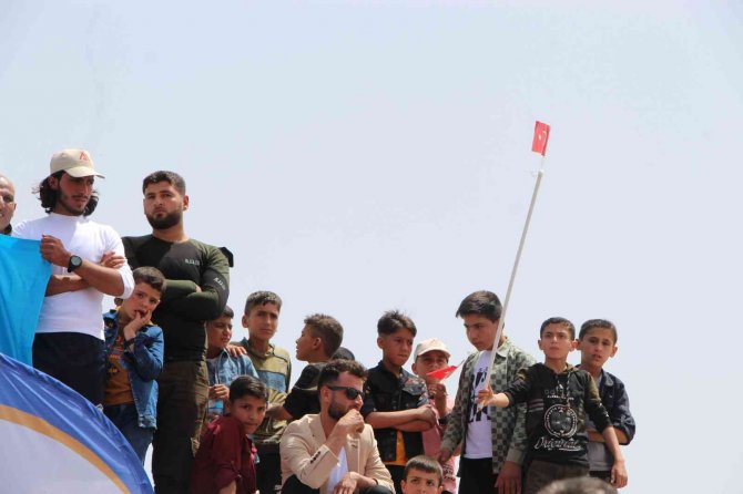 İ̇çişleri Bakanı Soylu, İ̇dlib’de Briket Evlerin Anahtar Teslim Törenine Katıldı