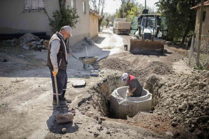 Kütahya’da Alt Yapı Yenileme Çalışmaları
