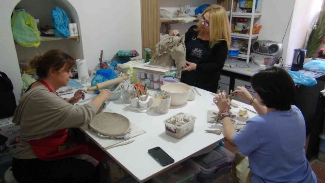 Toprak Ve Ateşin Dansı Seramikle Taçlanıyor