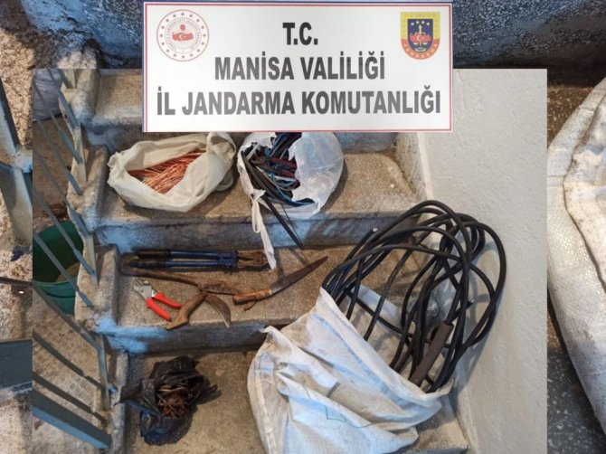 Çalınan Malzemeler Hurdacılarda Bulundu