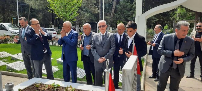 Mhp Yalova İ̇l Teşkilatı’ndan Şehitliklere Ziyaret