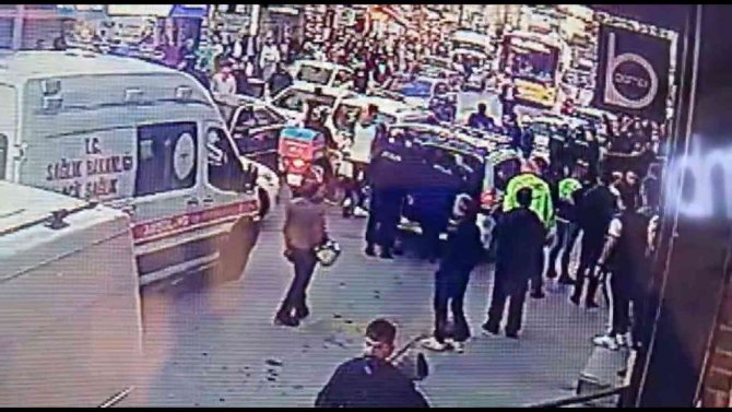 Çekmeköy’de Kiracı İle Dükkan Sahibinin Tartışması Kanlı Bitti: 3 Yaralı