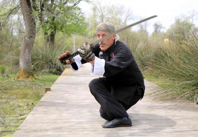 Türk Ninja: 400 Teknik Biliyor, 15 Doktorası Var