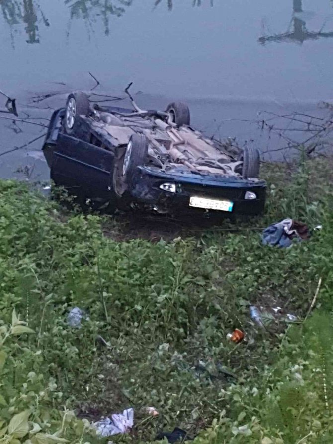 Samsun’da Otomobil Dere Kenarına Uçtu: 4 Yaralı