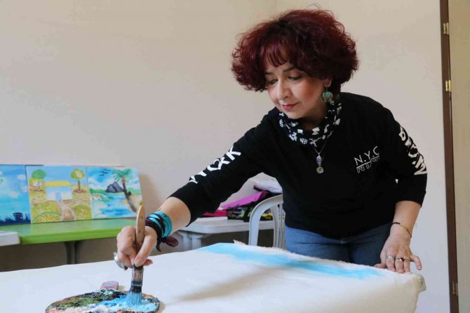 Hobi Olarak Başladığı Ressamlık Mesleği Oldu