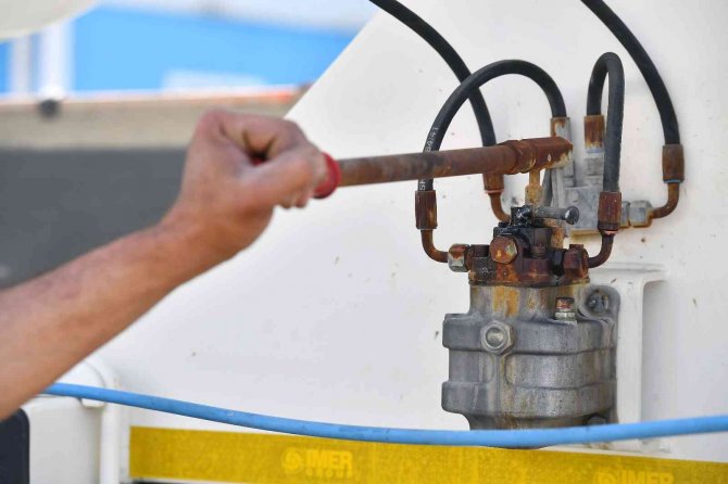 Başkentte Kapaksız Beton Mikserleri Dönemi Sona Eriyor